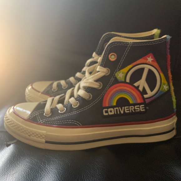 CONVERSE HighTop Chucks - Picture 4 of 7
